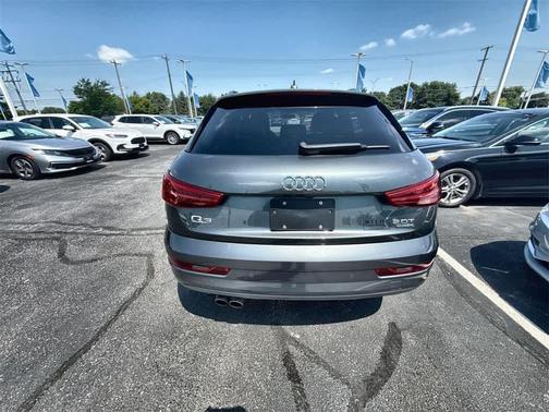 2018 Audi Q3 2.0T Premium Plus
