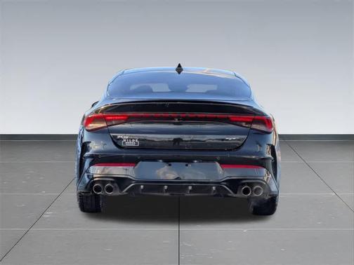 2022 Kia K5 GT