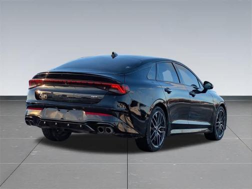 2022 Kia K5 GT