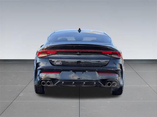 2022 Kia K5 GT