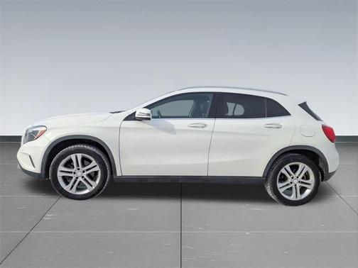 2016 Mercedes-Benz GLA-Class 4MATIC