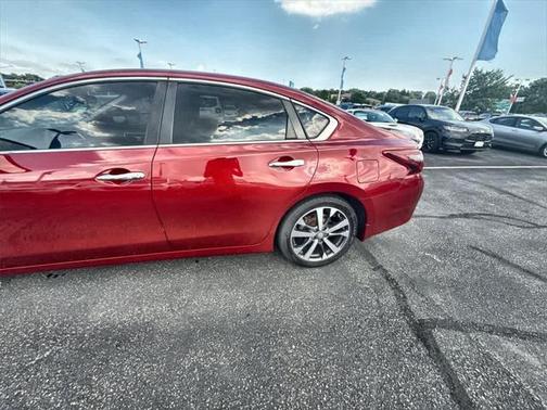 2017 Nissan Altima 2.5 SR