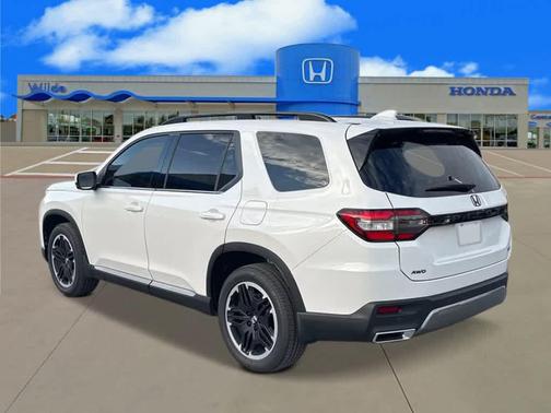 2026 Honda Pilot Touring 8-Passenger