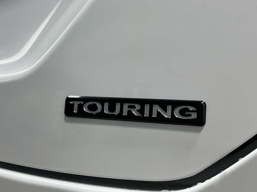 2026 Honda Pilot Touring 8-Passenger