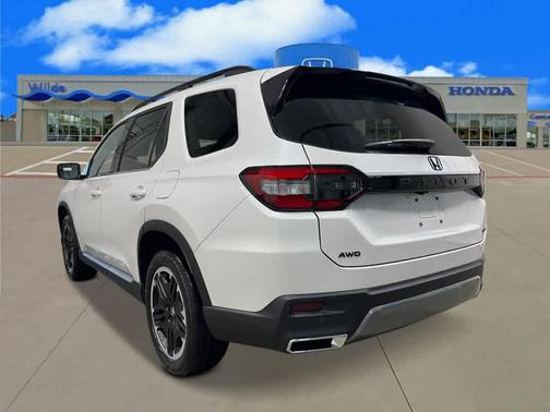 2026 Honda Pilot Touring 8-Passenger