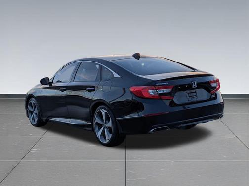 2018 Honda Accord Touring 2.0T