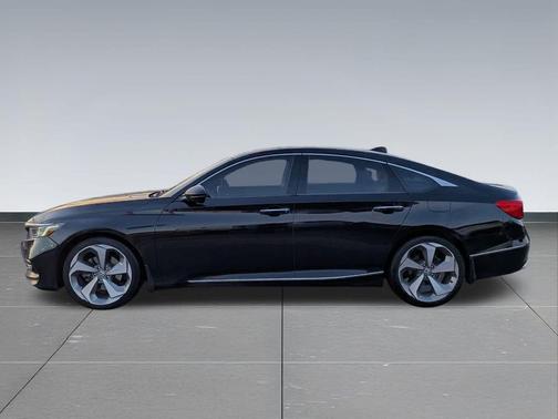 2018 Honda Accord Touring 2.0T