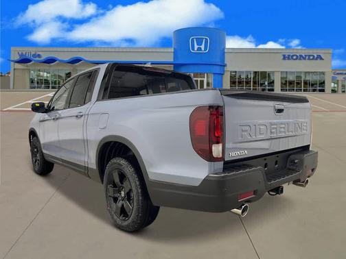 Sonic Gray Pearl 2026 Honda Ridgeline Black