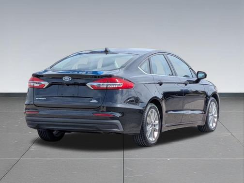 AGATE BLACK 2020 Ford Fusion Hybrid SE