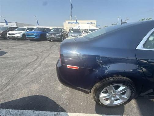 2011 Chevrolet Malibu LS