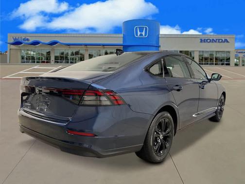 2025 Honda Accord Sport SE 1.5T