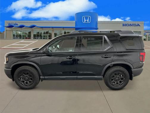 Crystal Black Pearl 2026 Honda Passport AWD TrailSport Elite Blackout