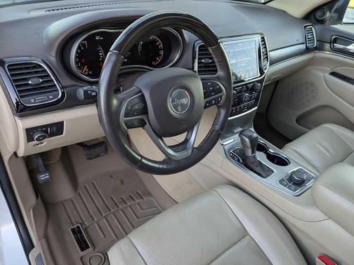 2019 Jeep Grand Cherokee Overland