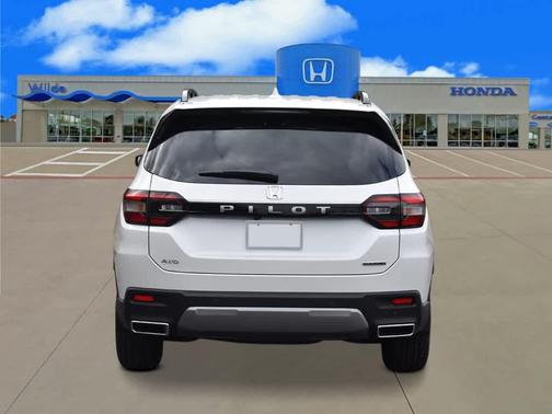 2026 Honda Pilot Touring 8-Passenger