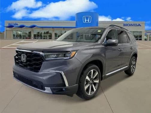 2025 Honda Pilot Touring 8-Passenger