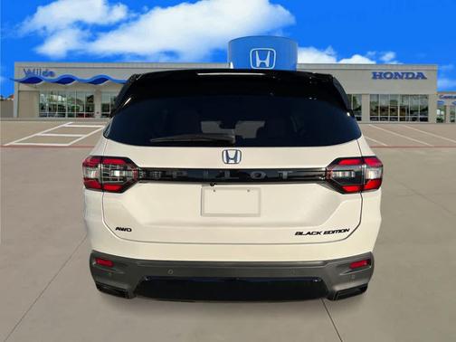 2026 Honda Pilot Black Edition