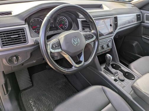 2020 Volkswagen Atlas Cross Sport 3.6L V6 SE w/Technology