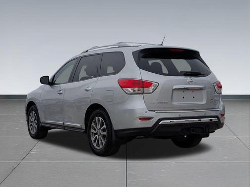 2015 Nissan Pathfinder SL