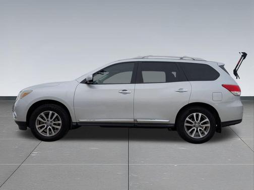 2015 Nissan Pathfinder SL
