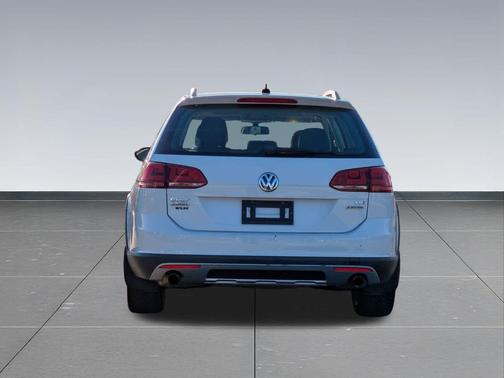 2017 Volkswagen Golf Alltrack TSI SEL
