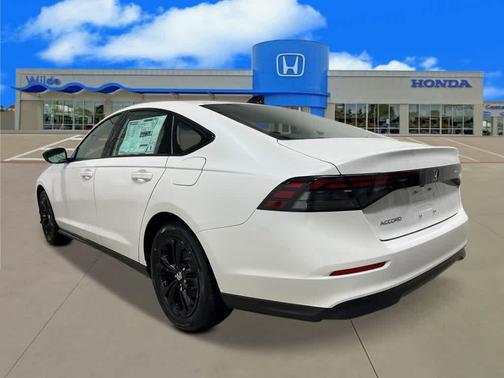 2025 Honda Accord Sport SE 1.5T