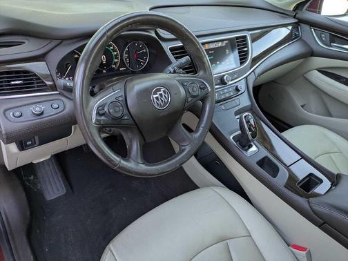 2017 Buick LaCrosse Essence