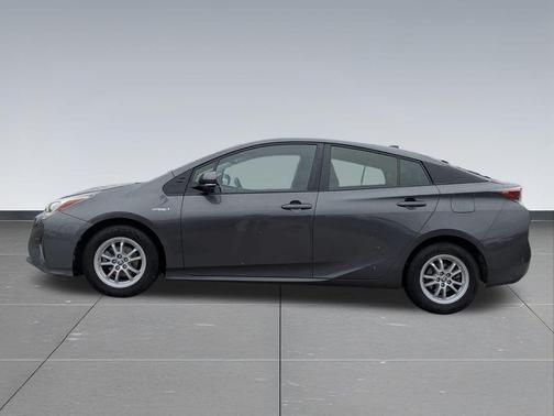 2017 Toyota Prius Four