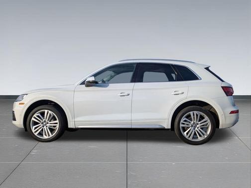 2019 Audi Q5 45 Premium