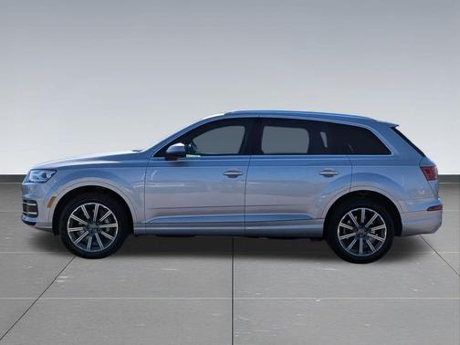 Silver 2019 Audi Q7 55 Premium