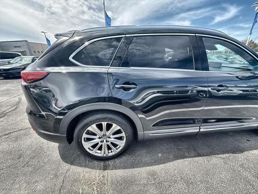 2022 Mazda CX-9 Signature