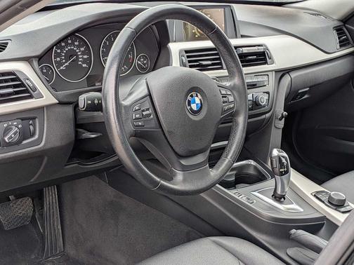 2015 BMW 320 i