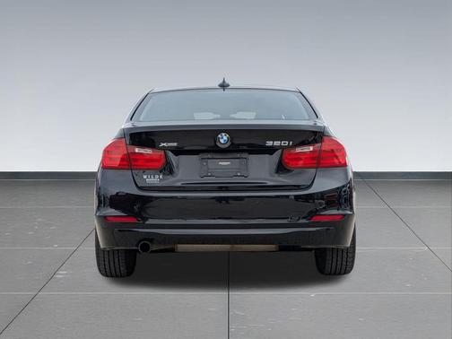 2015 BMW 320 i