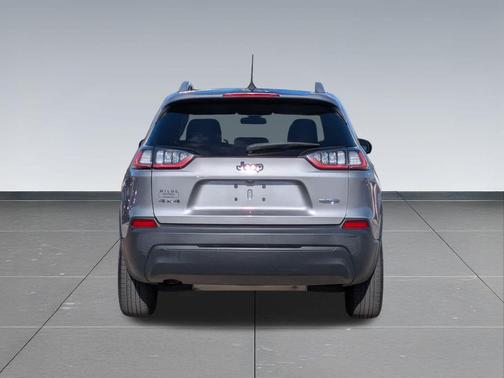 2020 Jeep Cherokee Latitude