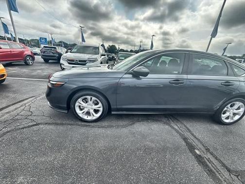 2023 Honda Accord LX 1.5T