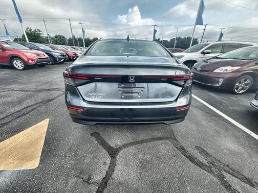 2023 Honda Accord LX 1.5T