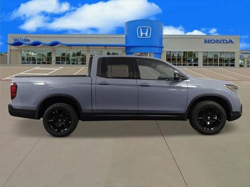 2025 Honda Ridgeline Black