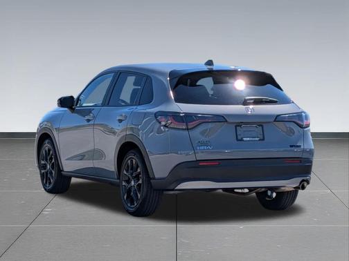 Urban Gray Pearl 2024 Honda HR-V AWD Sport