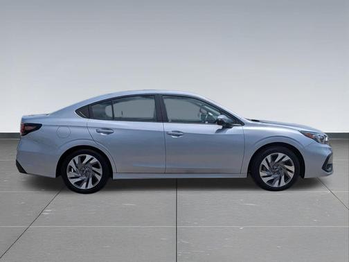 Ice Silver Metallic 2024 Subaru Legacy Limited