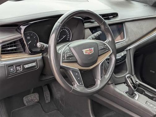 2017 Cadillac XT5 Platinum