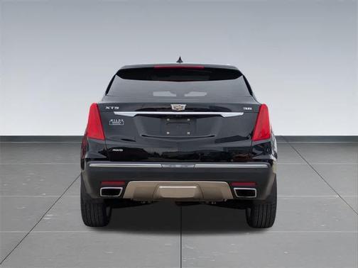 2017 Cadillac XT5 Platinum