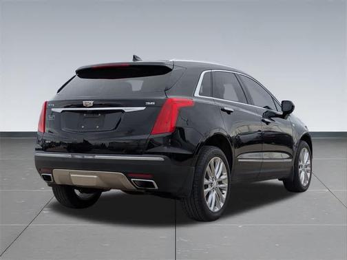 2017 Cadillac XT5 Platinum
