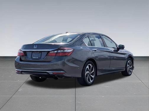 2017 Honda Accord EX