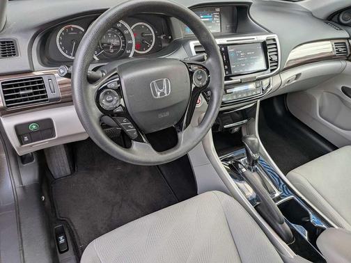 2017 Honda Accord EX