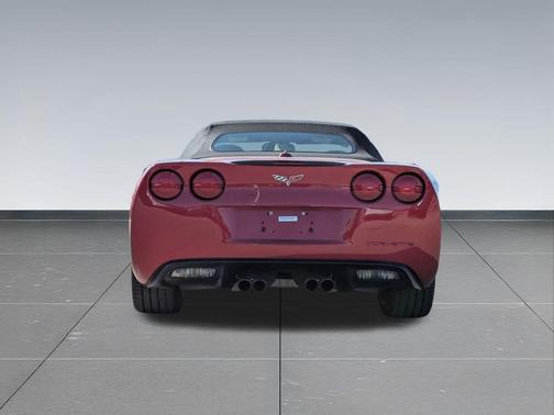 2005 Chevrolet Corvette Base