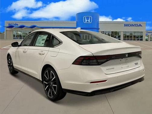 2025 Honda Accord Hybrid Touring