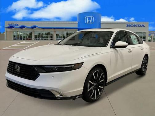 2025 Honda Accord Hybrid Touring