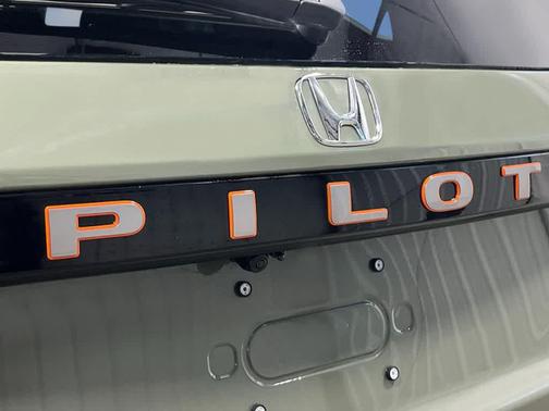 2026 Honda Pilot TrailSport