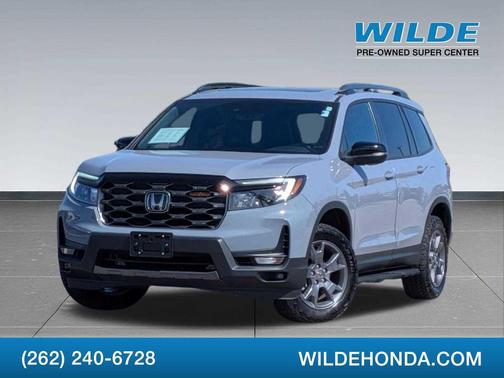 Sonic Gray Pearl 2024 Honda Passport AWD TrailSport