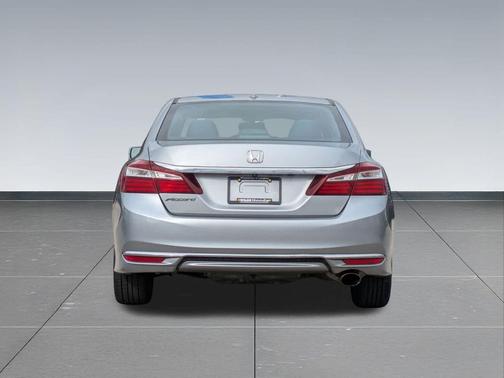 2017 Honda Accord EX