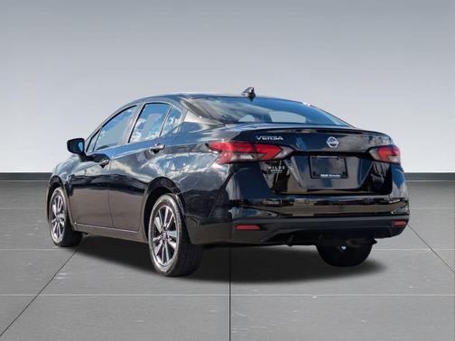 2020 Nissan Versa 1.6 SV